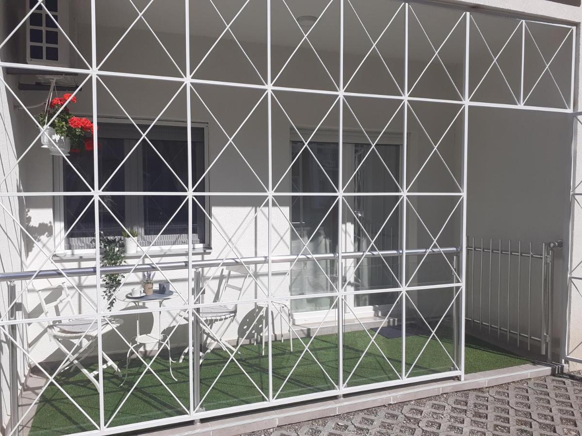 Apartman Bombonica Banja Koviljača Exterior foto